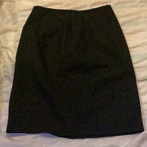 Vintage Casual Corner 100% Wool Skirt Black fully lined. 6